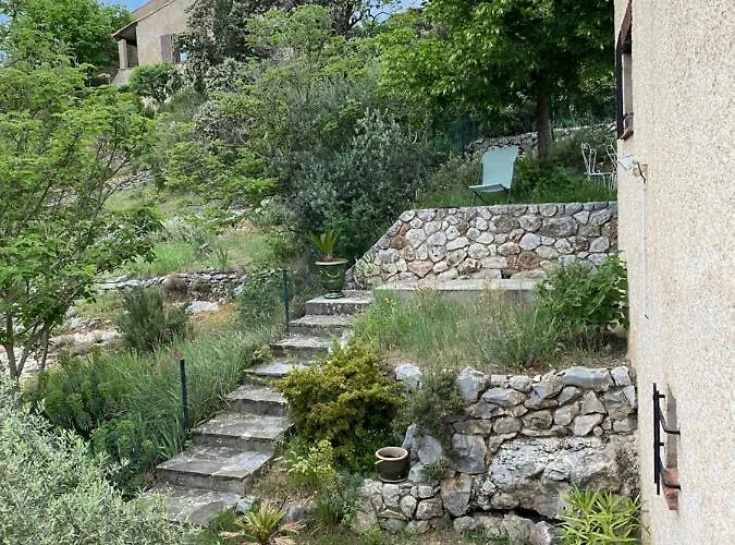 Jolie Maison De Village, A 2 Min A Pied Du Lac D'Esparron De Verdon